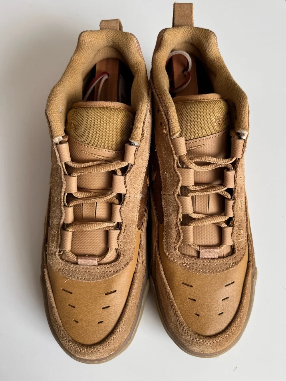 Nike SB Air Max Ishod Wair Flax Skateboard Sneakers Men’s size 8